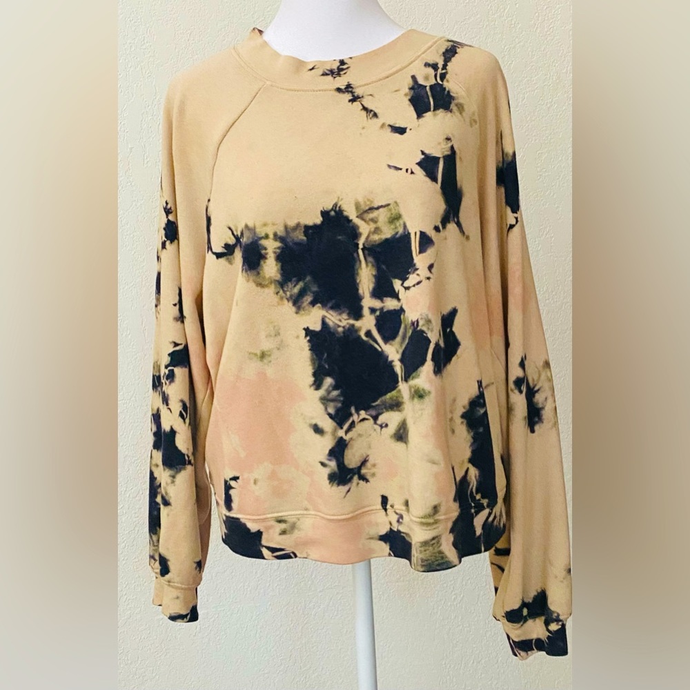 Tie dye crew neck sustainably produced cotton blend fleece sweatshirt Bella